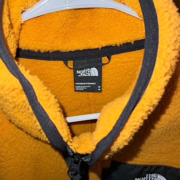 North face fleece - Picture 2 of 4